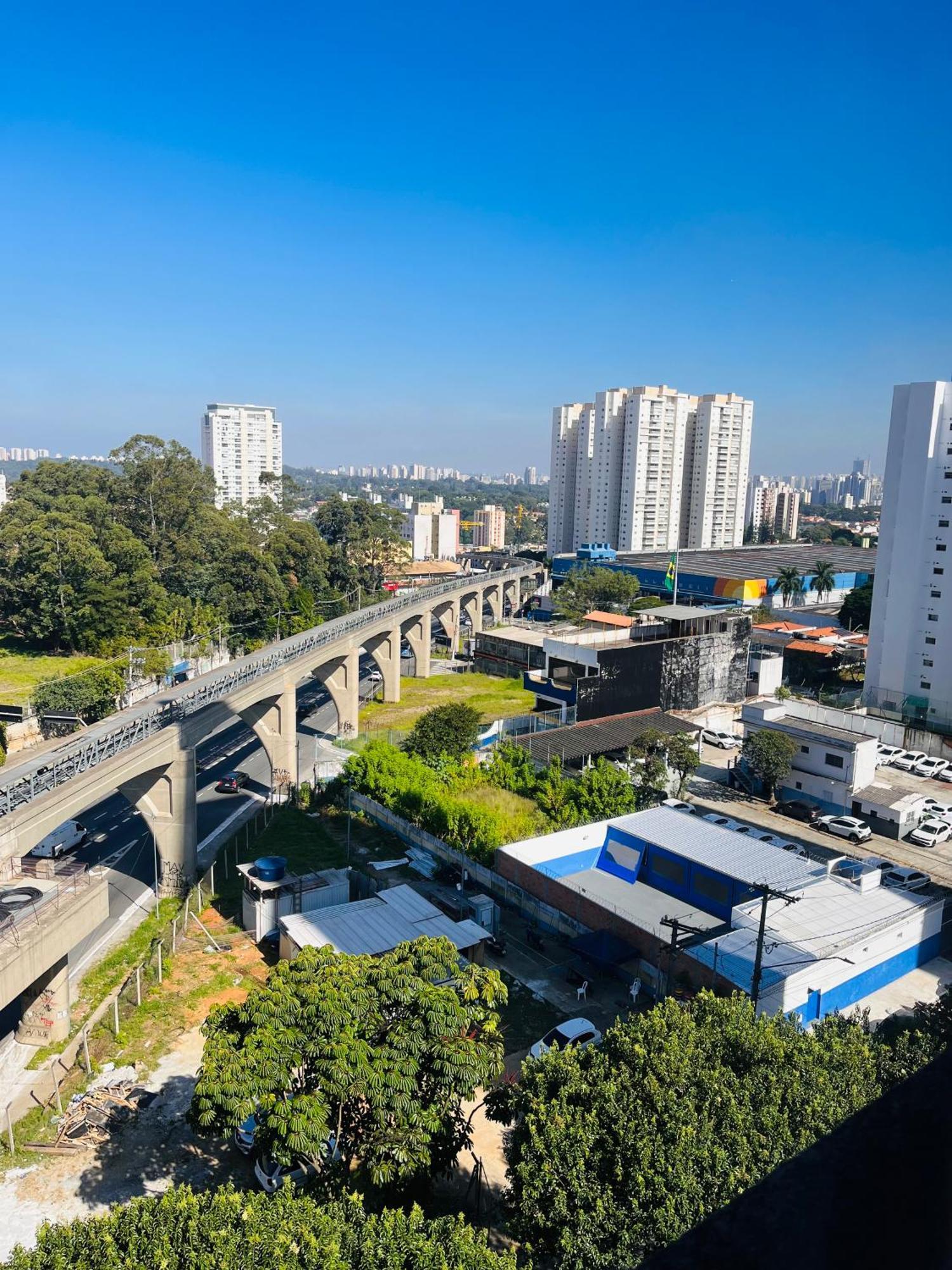 Flat Congonhas 4*
